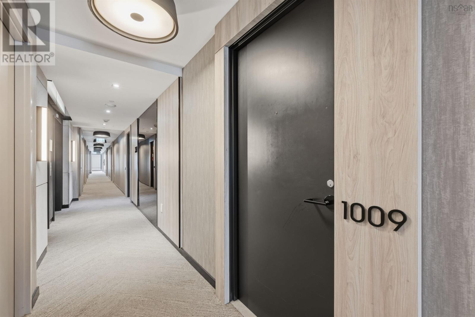 Property 2 of 48 of 1009 1650 Granville Street