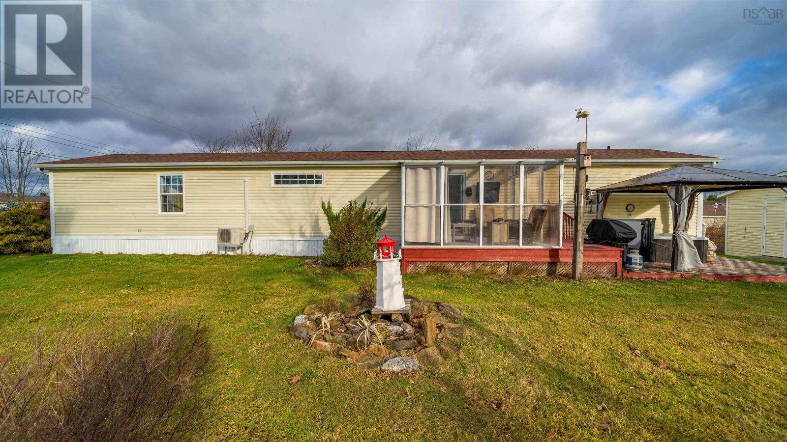 Property 28 of 34 of 9 Merriweather Crescent