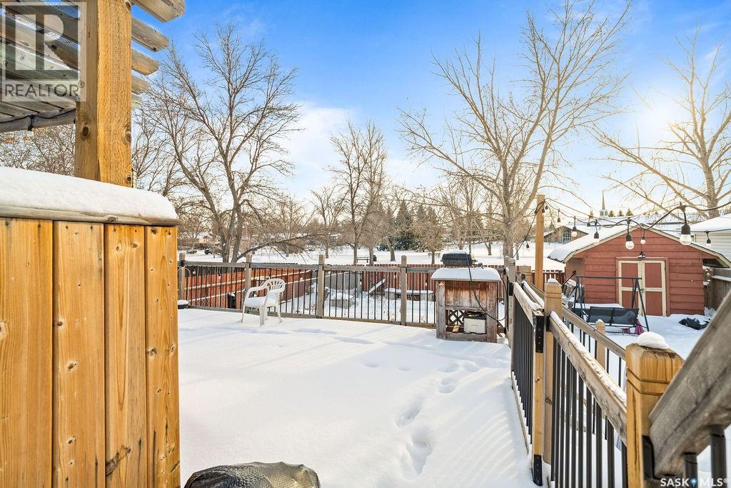 50 Hyland CRESCENT - 35