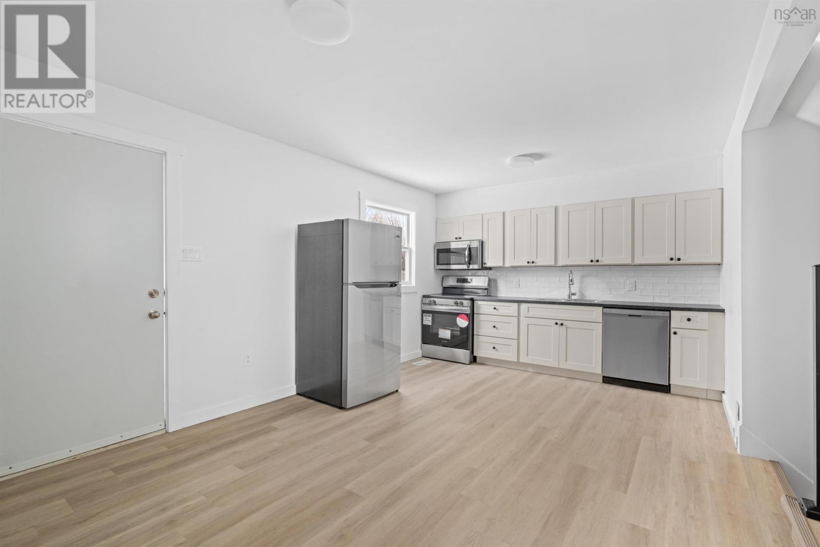 Property 18 of 48 of 9-9A Ruben Court