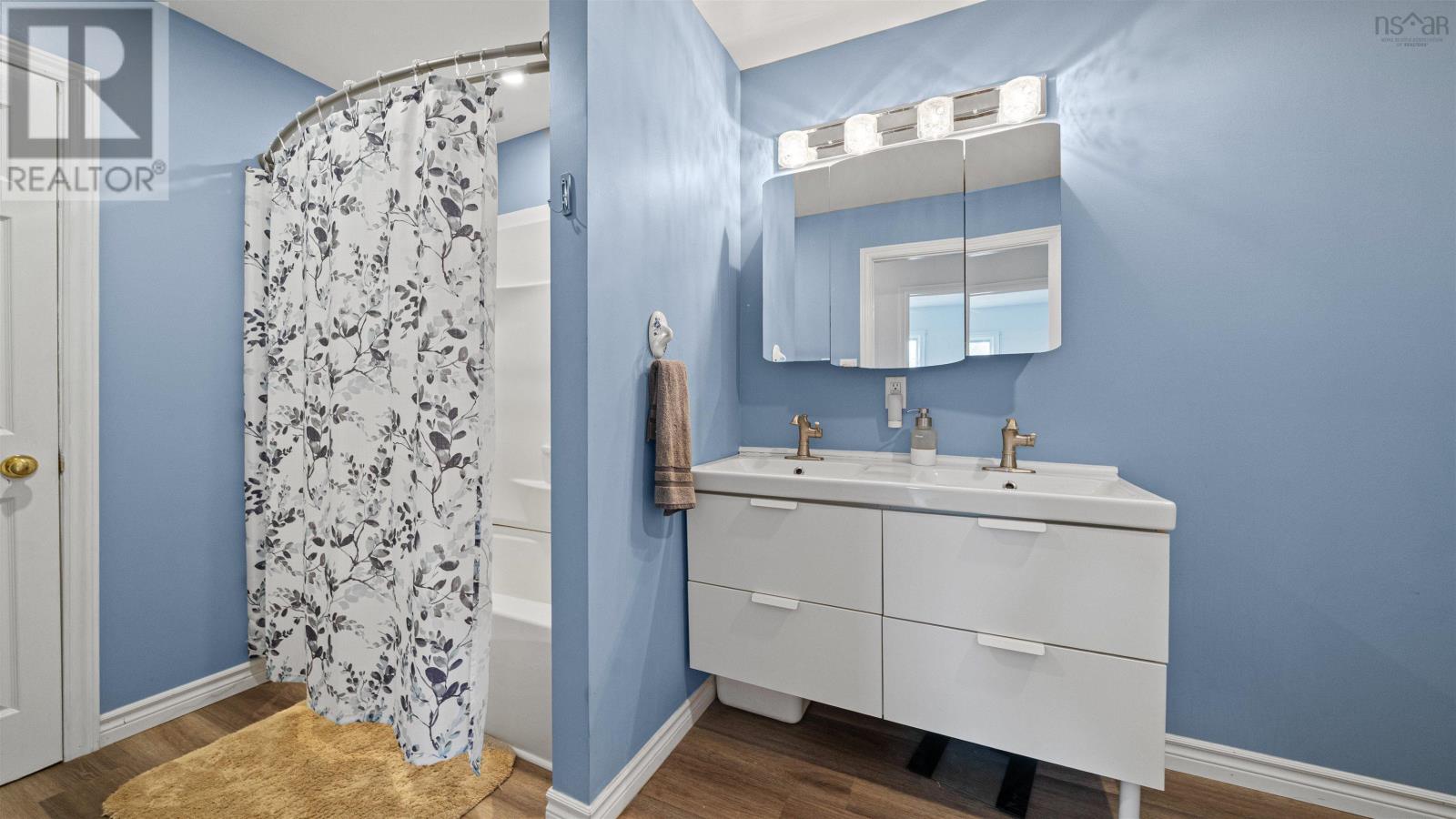 Property 15 of 47 of 111 Myers Point Road