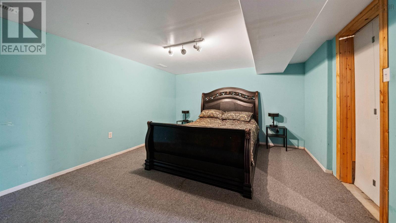 Property 32 of 47 of 111 Myers Point Road