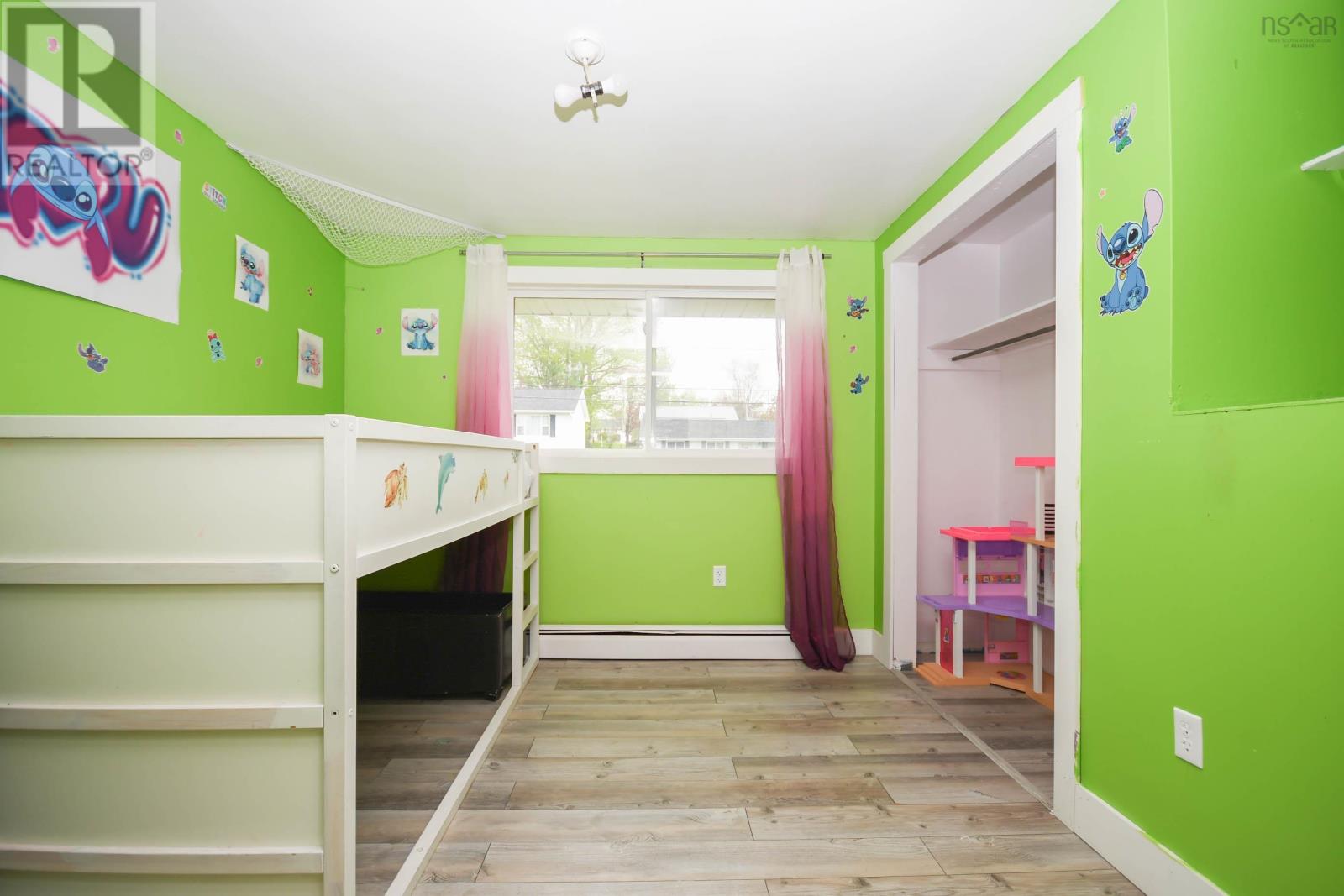 Property 32 of 47 of 9 Windale Drive