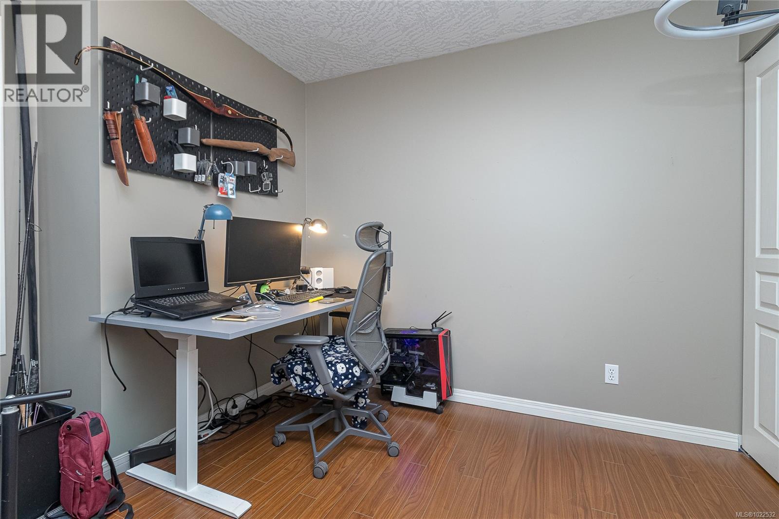 #212 894 Vernon Ave - 18
