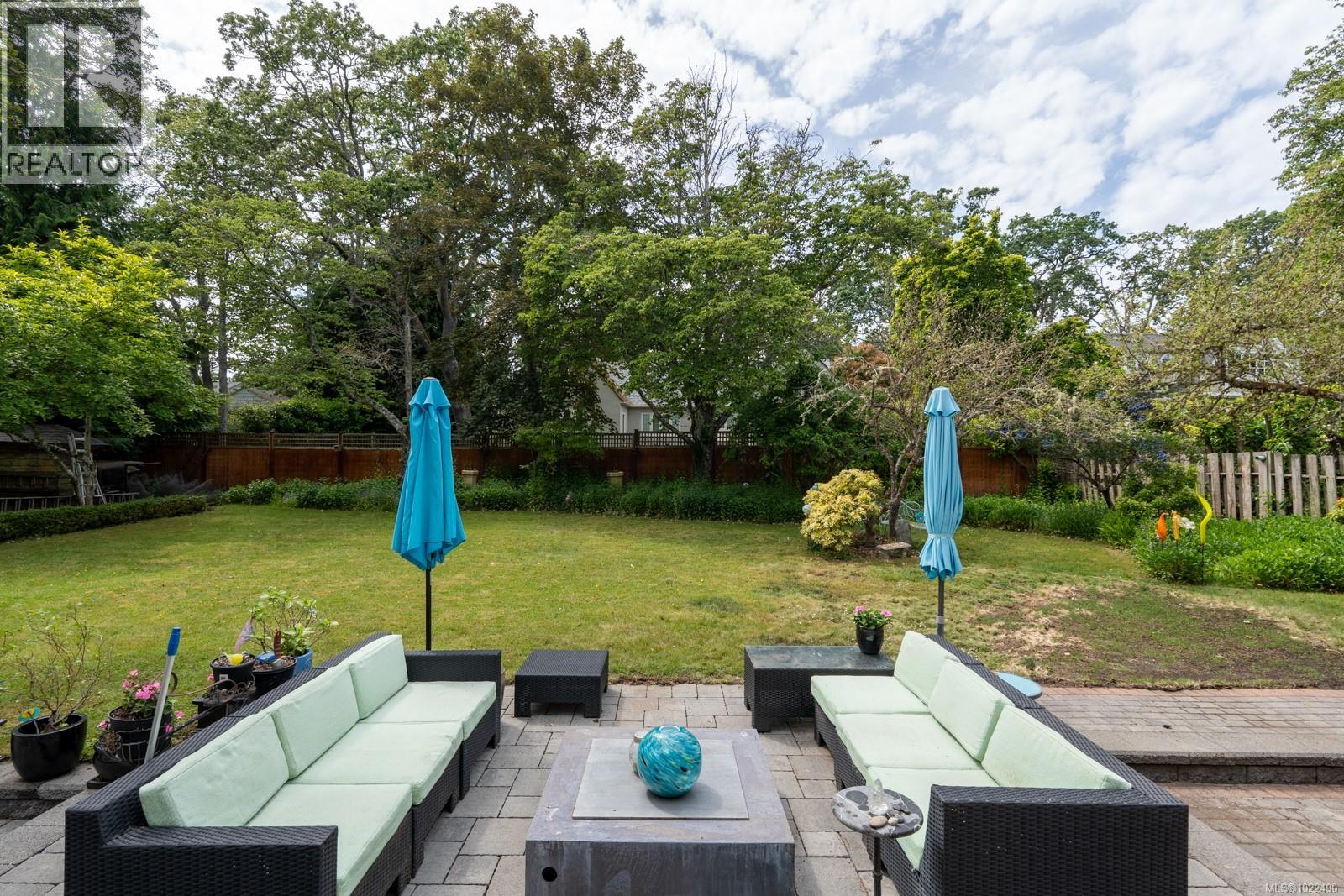  3290 Upper Terrace Road, Oak Bay