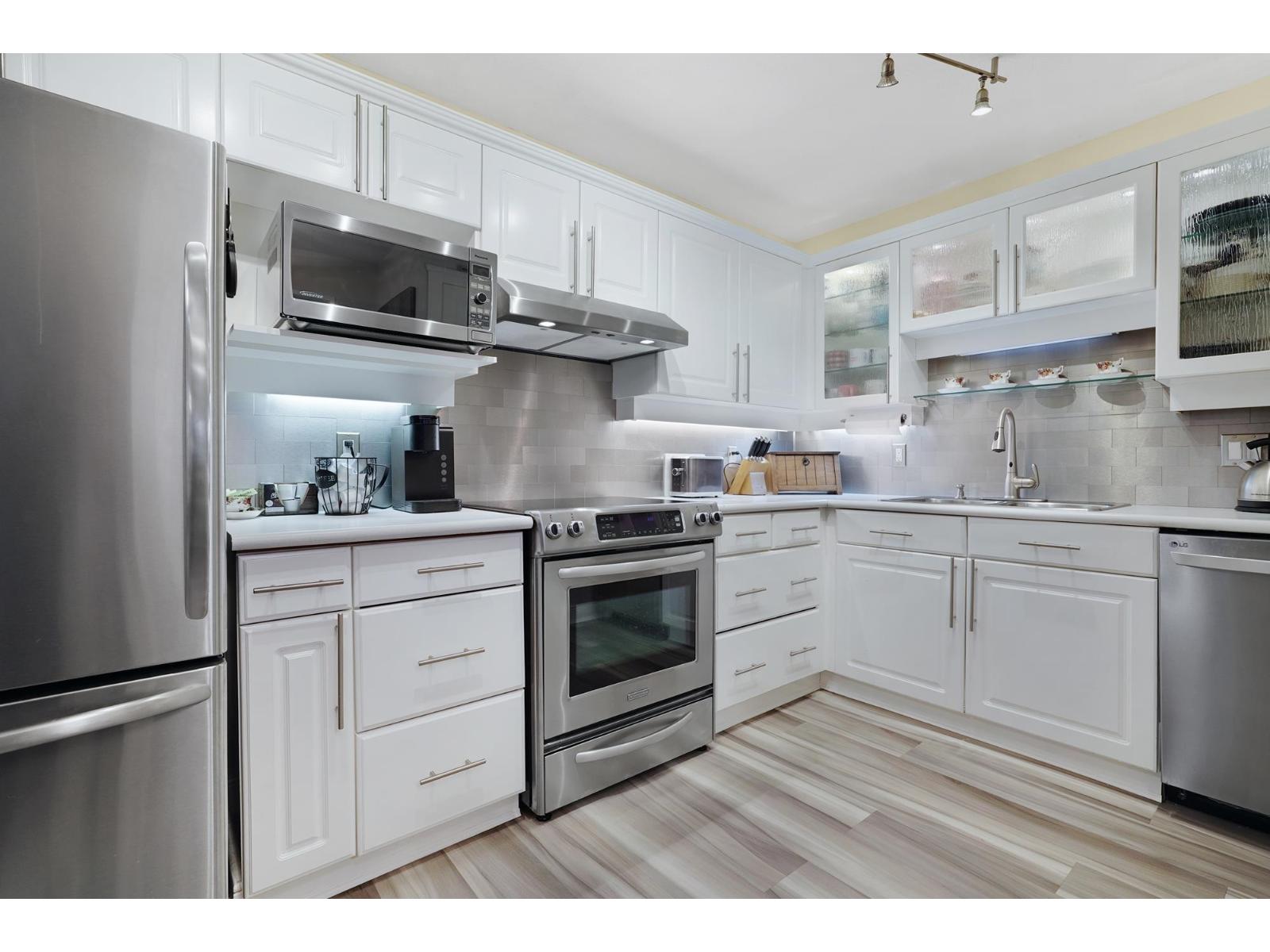 306 20217 MICHAUD CRESCENT, Langley