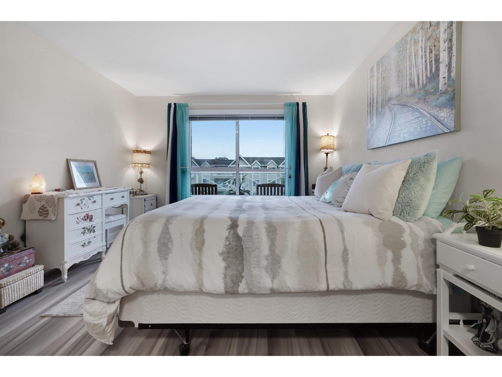 306 20217 MICHAUD CRESCENT, Langley