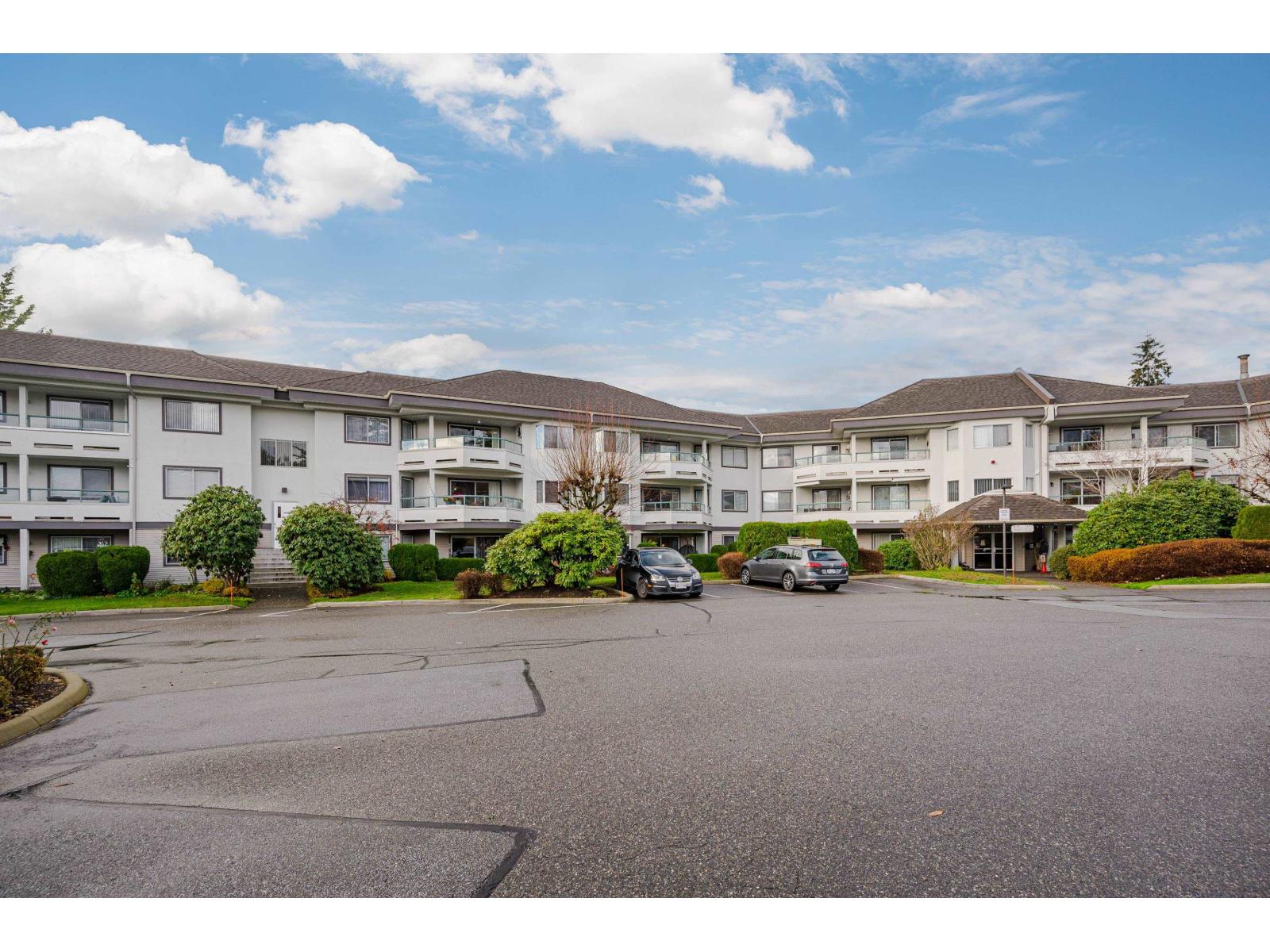 335 2451 GLADWIN ROAD, Abbotsford