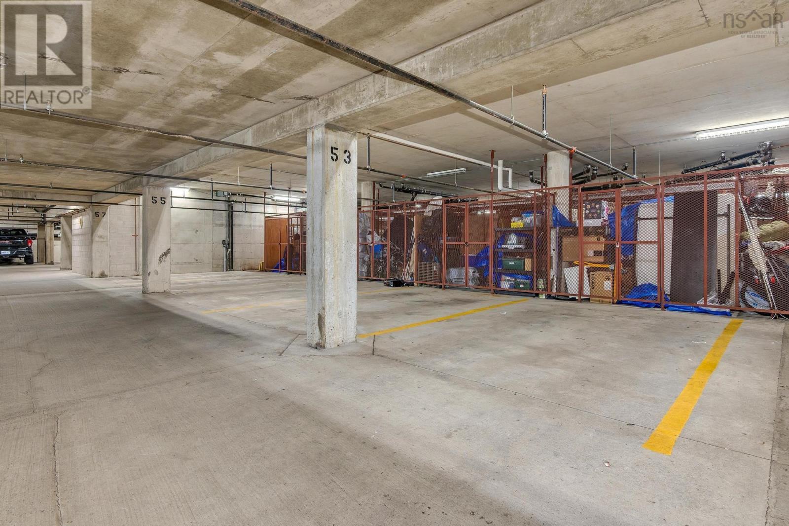 Property 36 of 38 of 405- 5234 Morris St