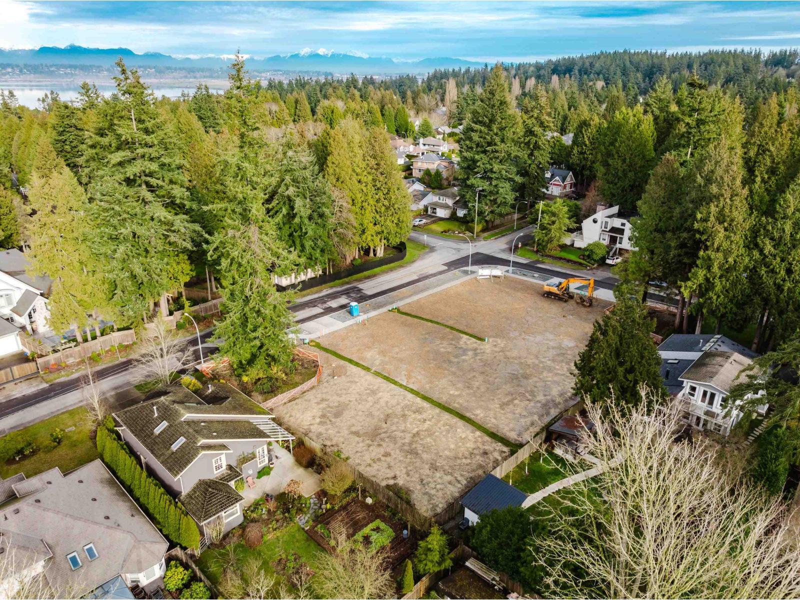 12442 25 AVENUE, Surrey