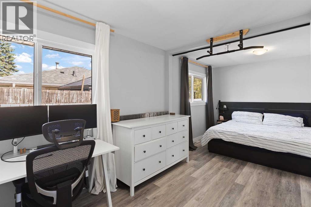 Single Family House Bungalow for Sale in  Lynnwood Drive SE Ogden Calgary 