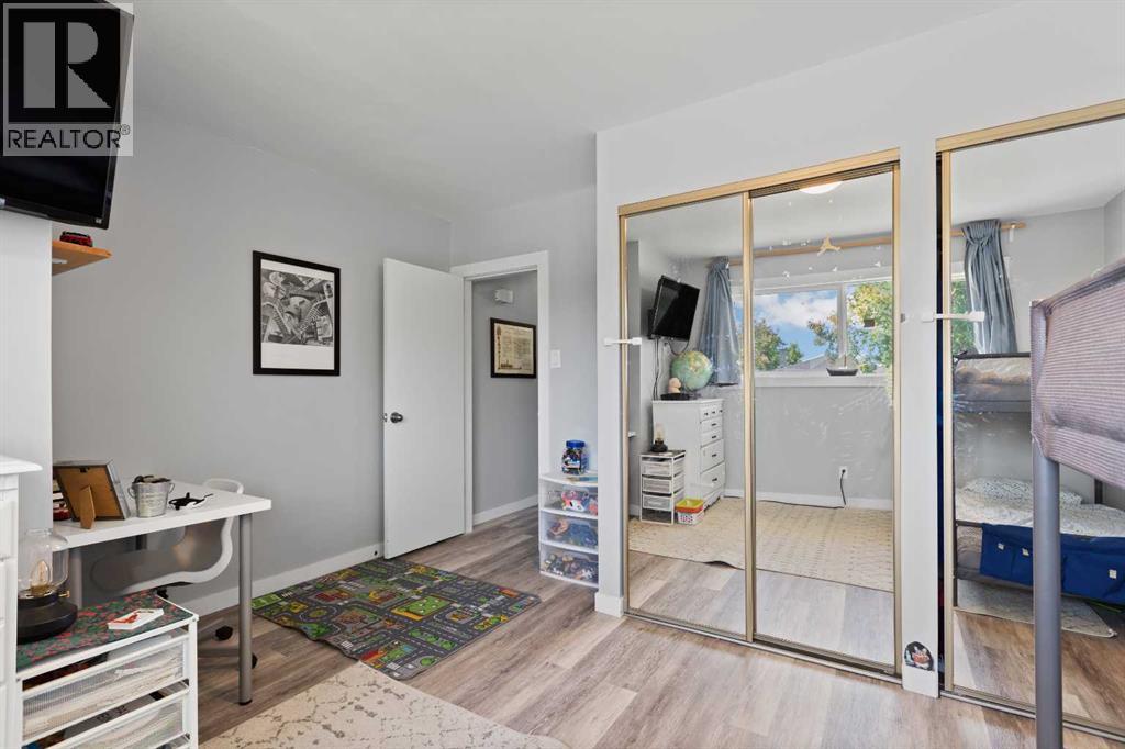 Single Family House Bungalow for Sale in  Lynnwood Drive SE Ogden Calgary 