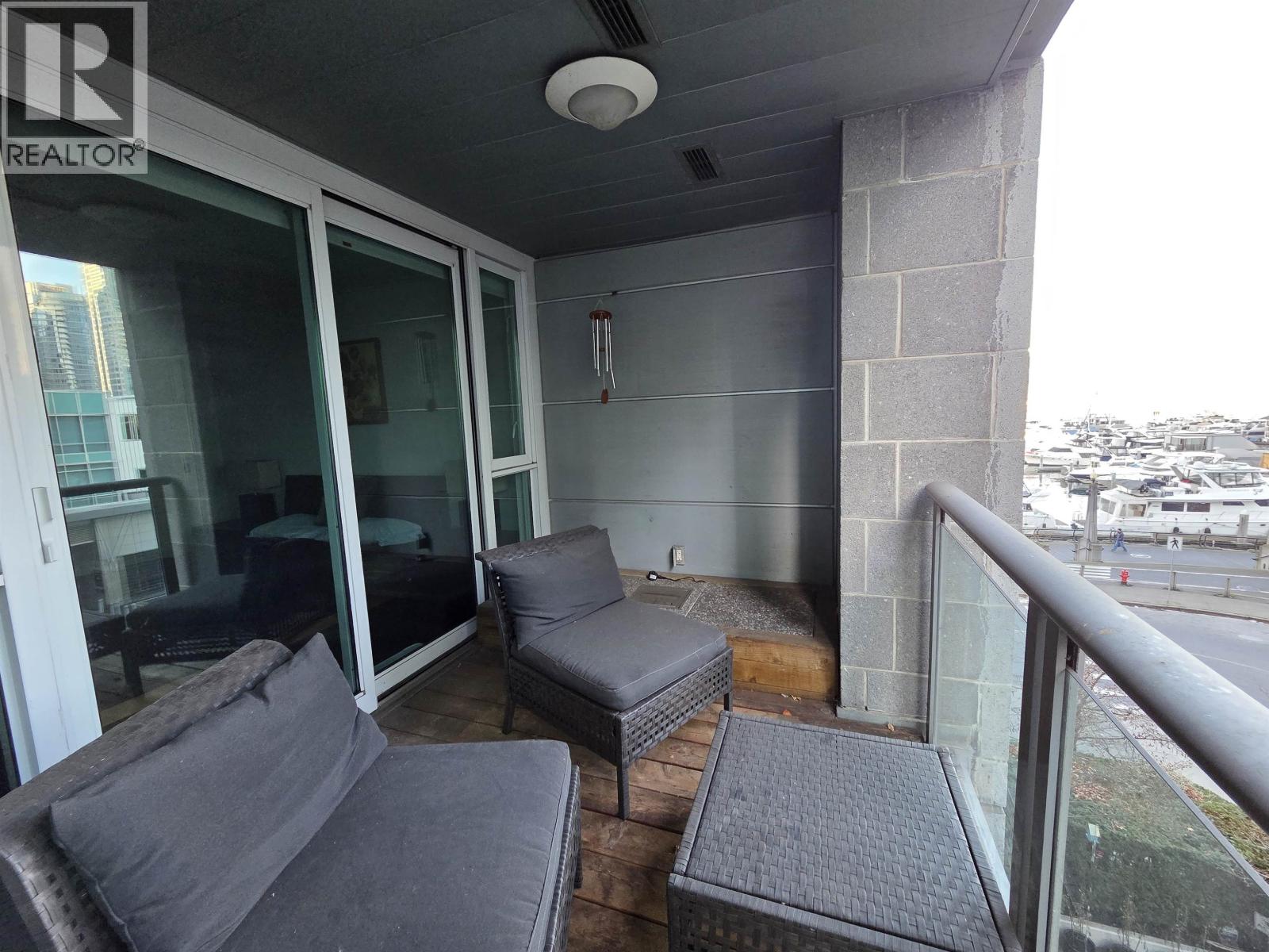 405 535 NICOLA STREET, Vancouver