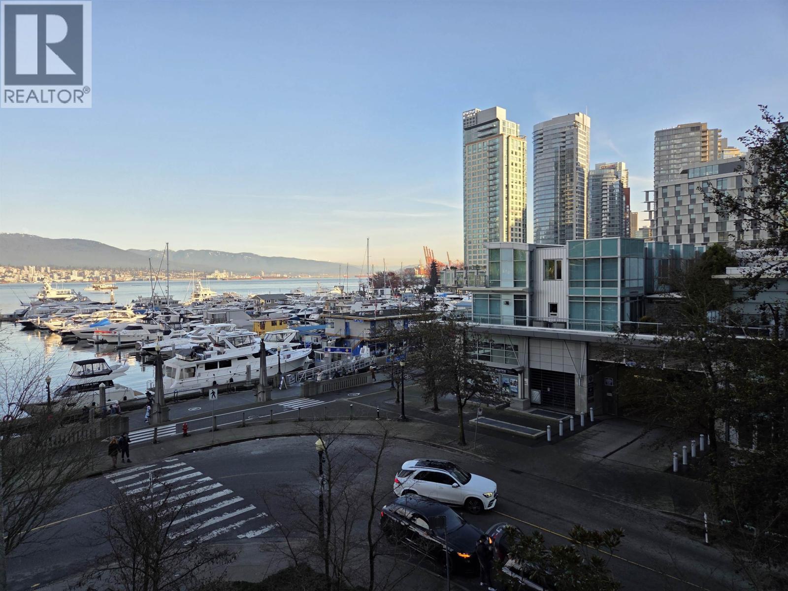 405 535 NICOLA STREET, Vancouver