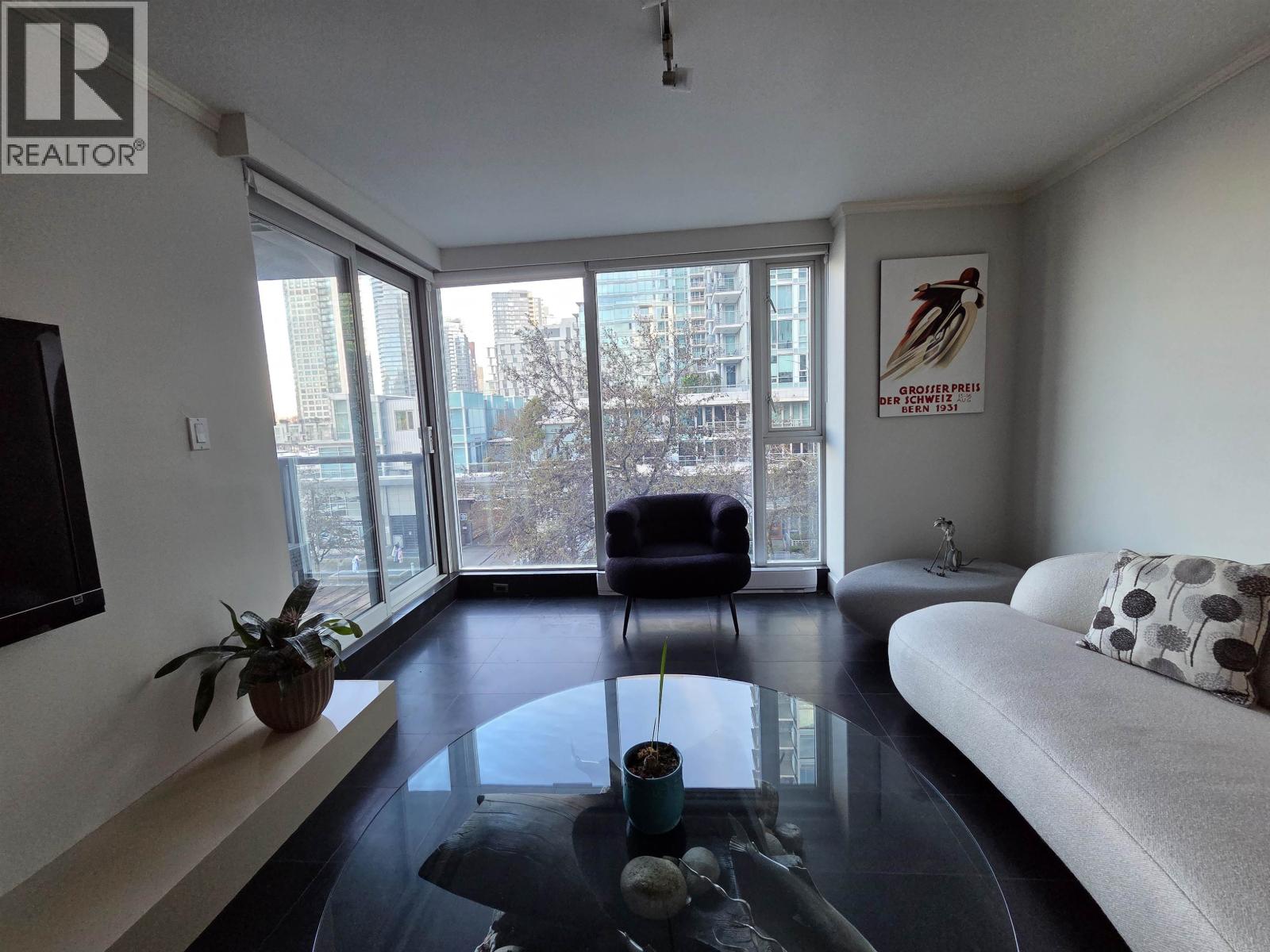 405 535 NICOLA STREET, Vancouver