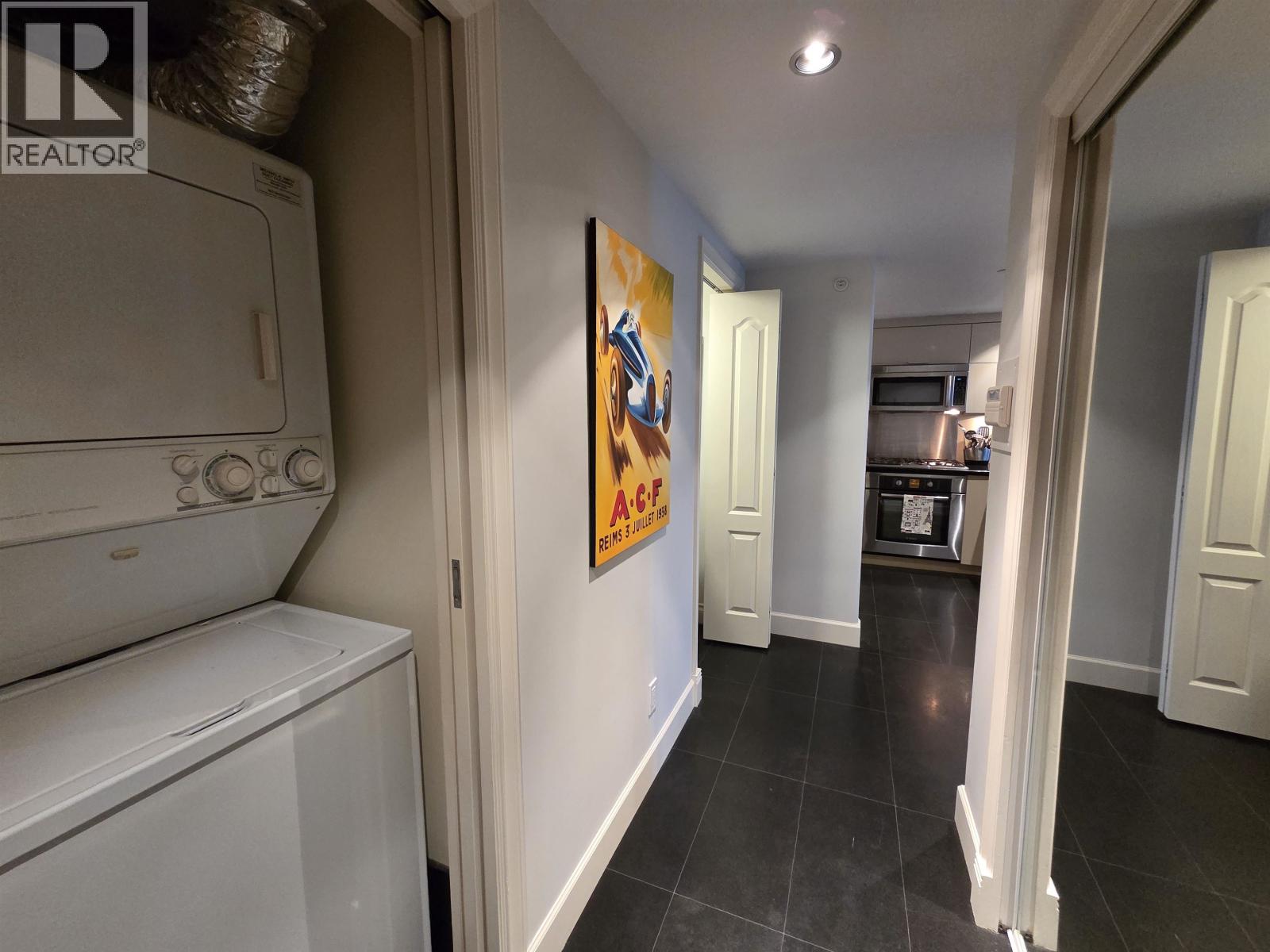 405 535 NICOLA STREET, Vancouver