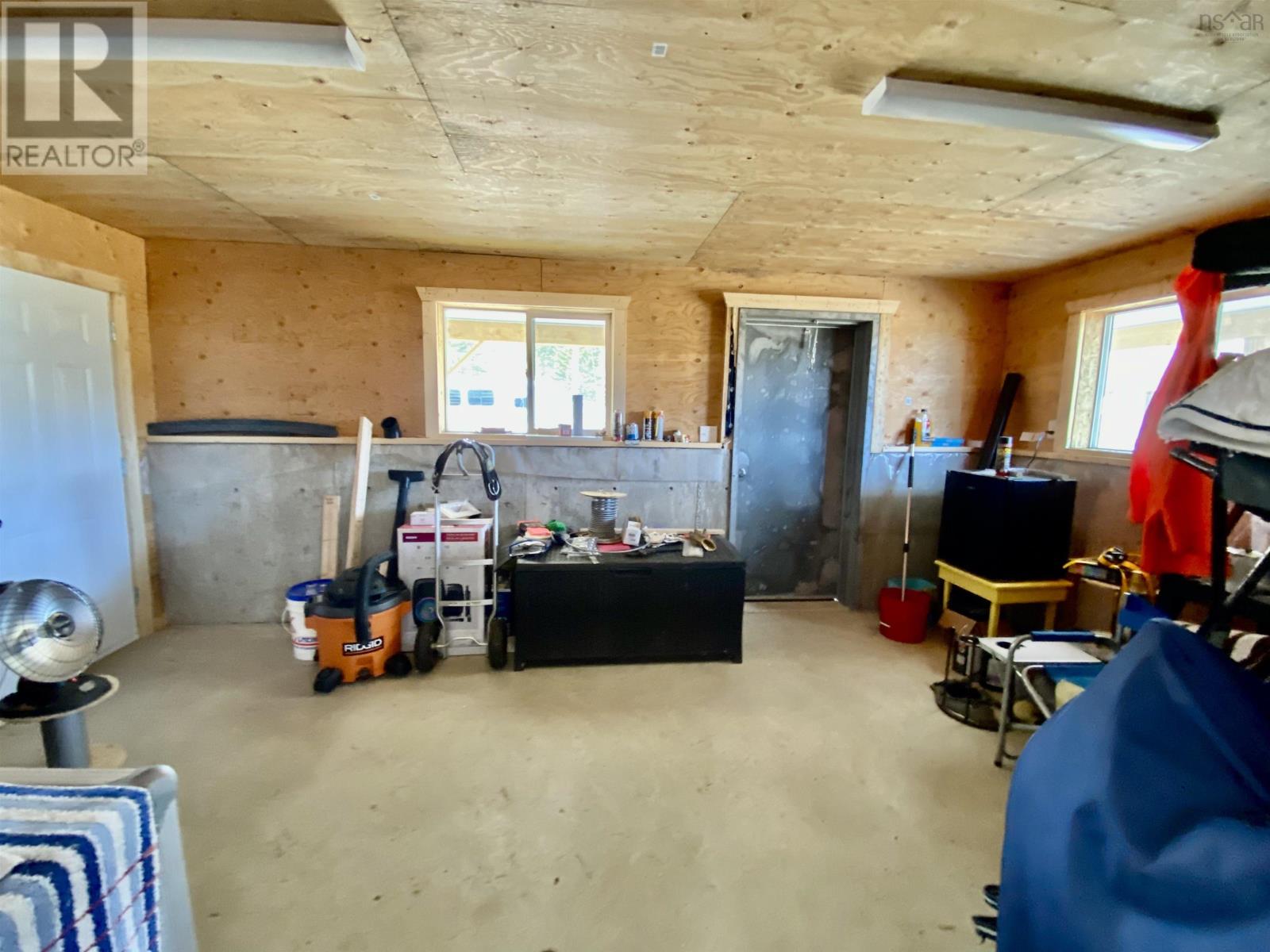 220 Campbell Road - 18