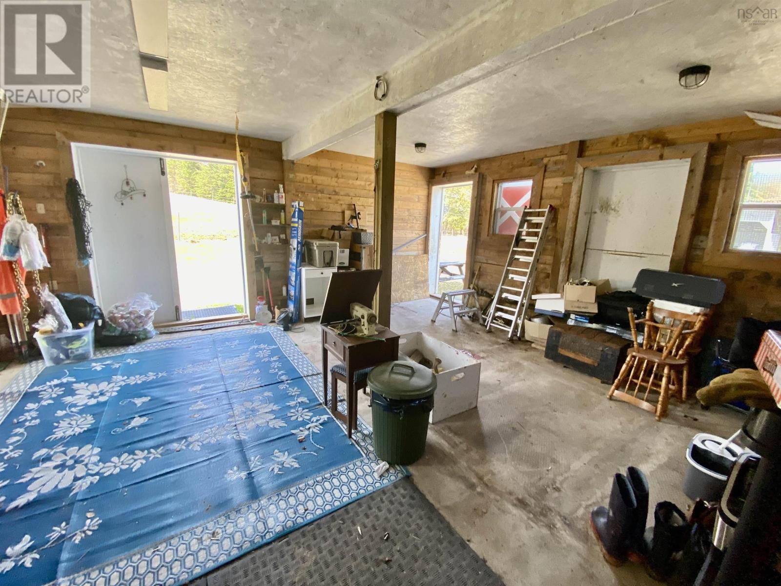 220 Campbell Road - 45