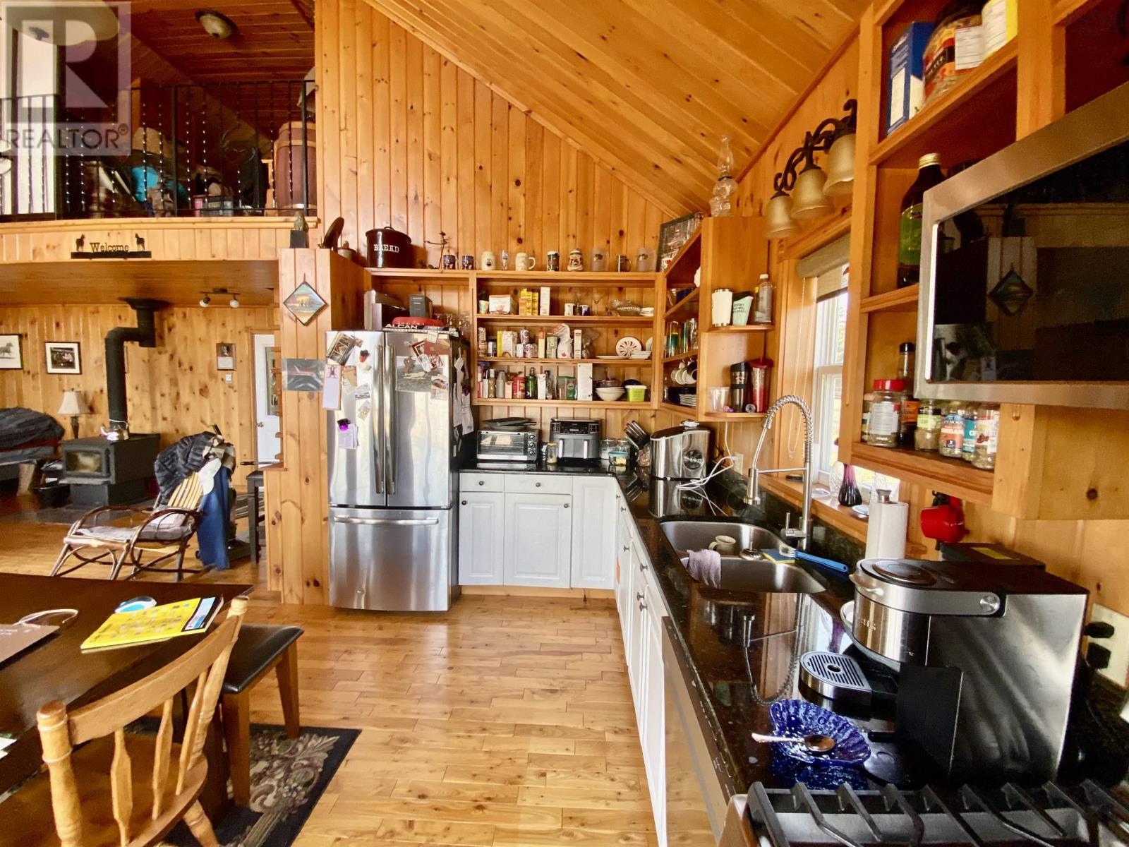 220 Campbell Road - 37