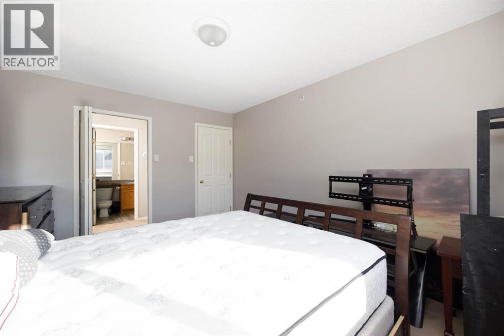 100 Richard Street, Fort McMurray