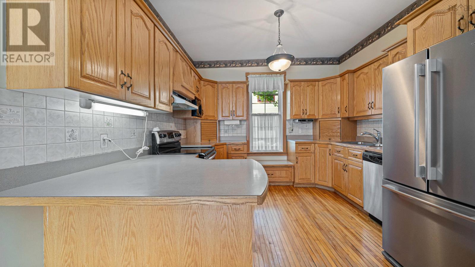 Property 11 of 42 of 79 Willow Avenue