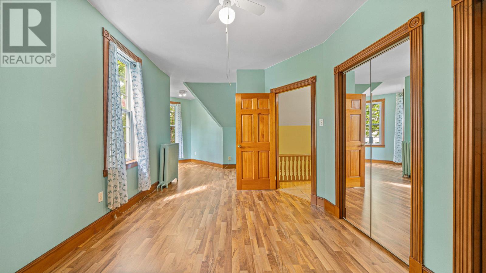 Property 20 of 42 of 79 Willow Avenue