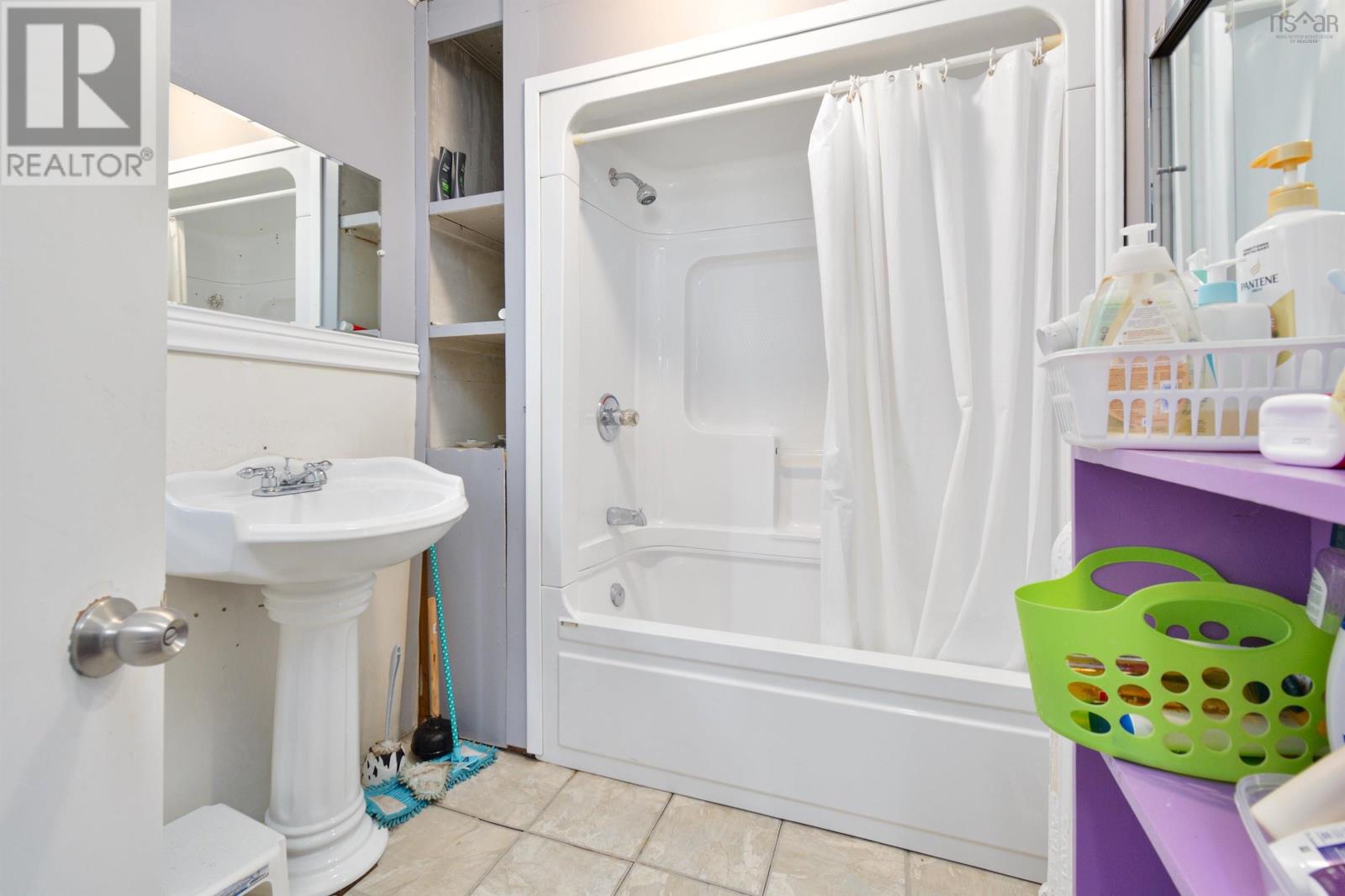 Property 22 of 31 of 341 Townsend Street