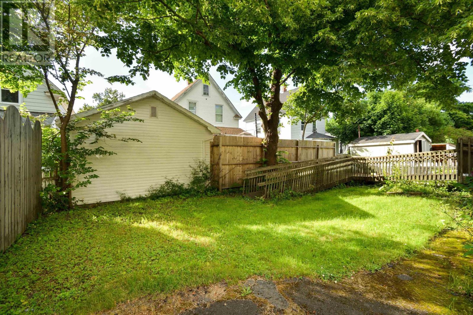 341 TOWNSEND STREET - 6