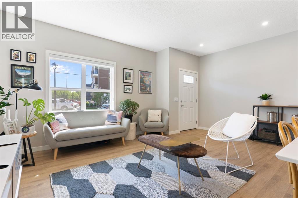 250 Fireside View, Cochrane