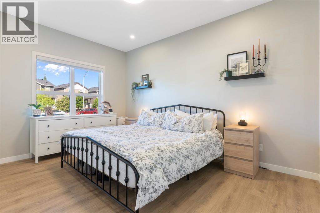 250 Fireside View, Cochrane