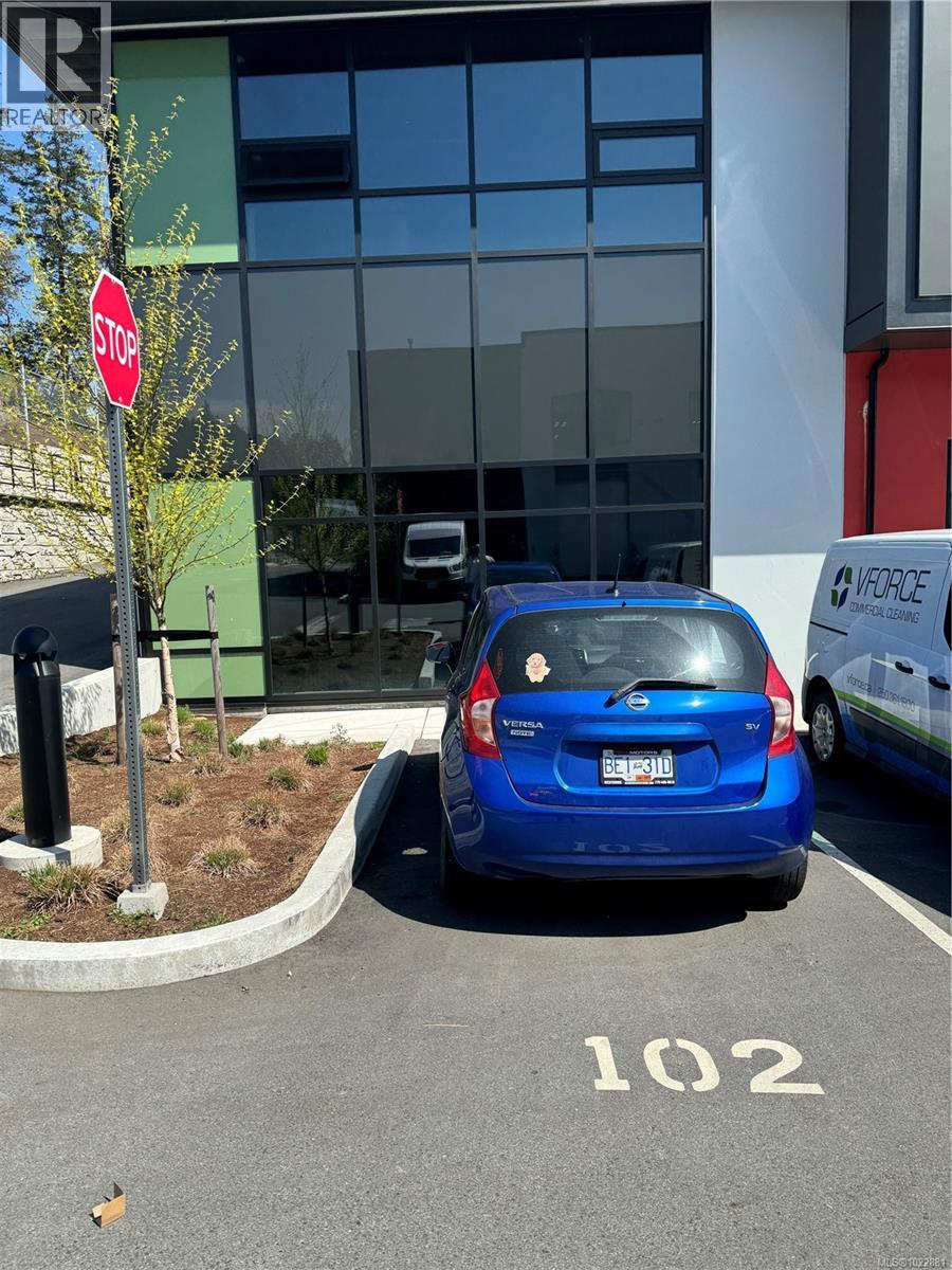 106 650C Allandale Rd, Colwood