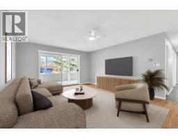208 272 GREEN Avenue West, Penticton