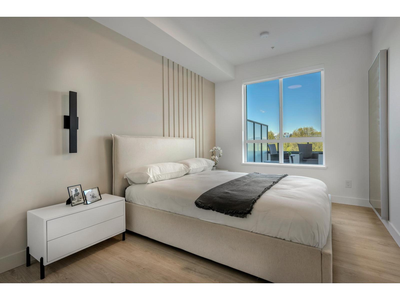 205 19979 76 AVENUE, Langley