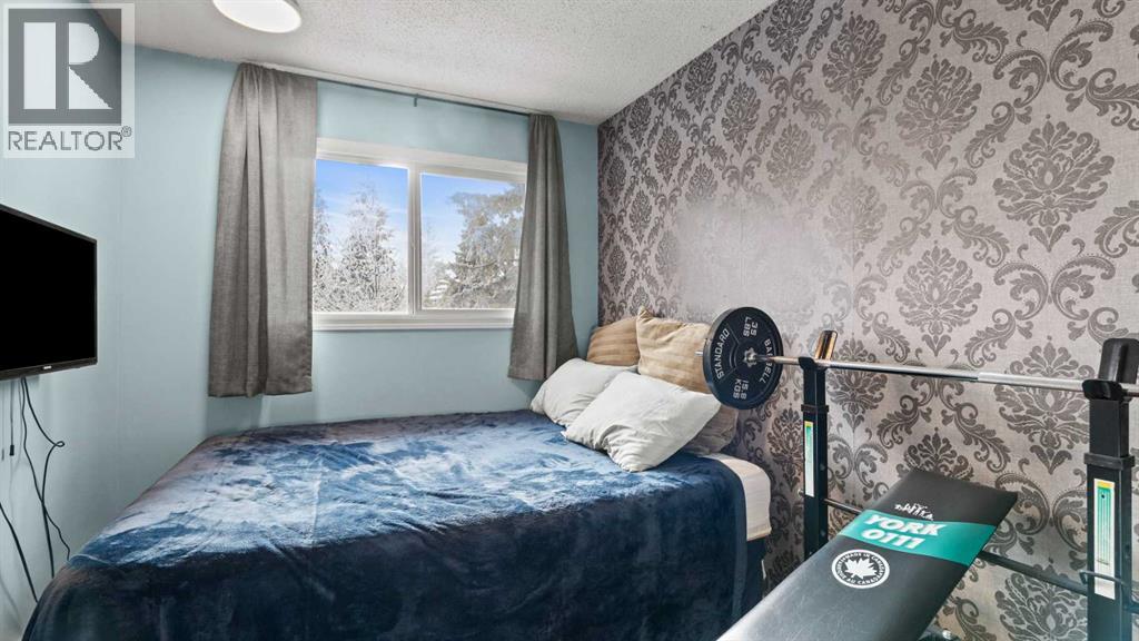 Single Family House for Sale in    Avenue NE Marlborough Park Calgary 