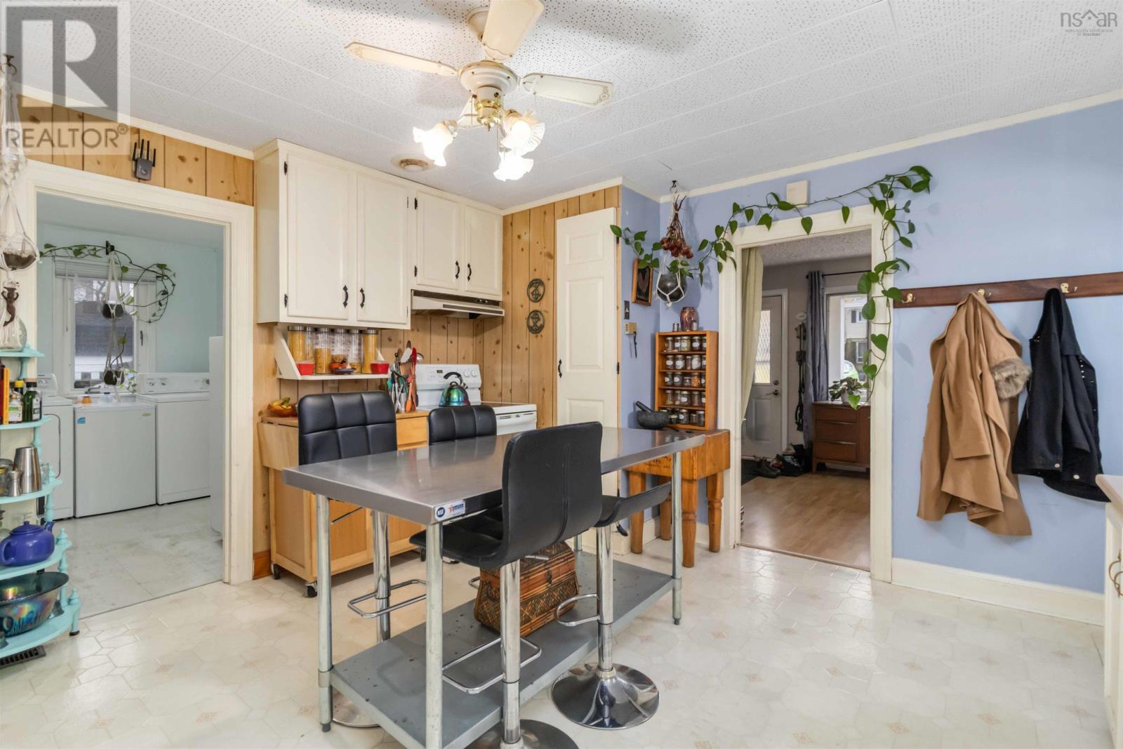 Property 13 of 49 of 12 Adelaide Avenue