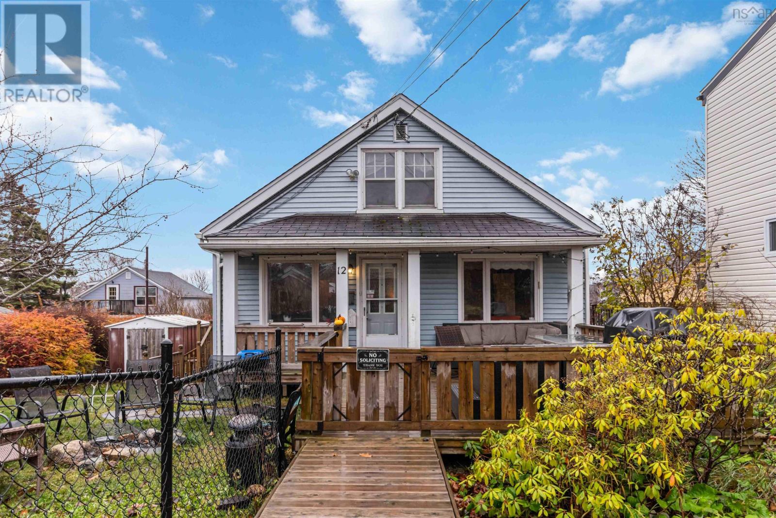 Property photo of 12 Adelaide Avenue