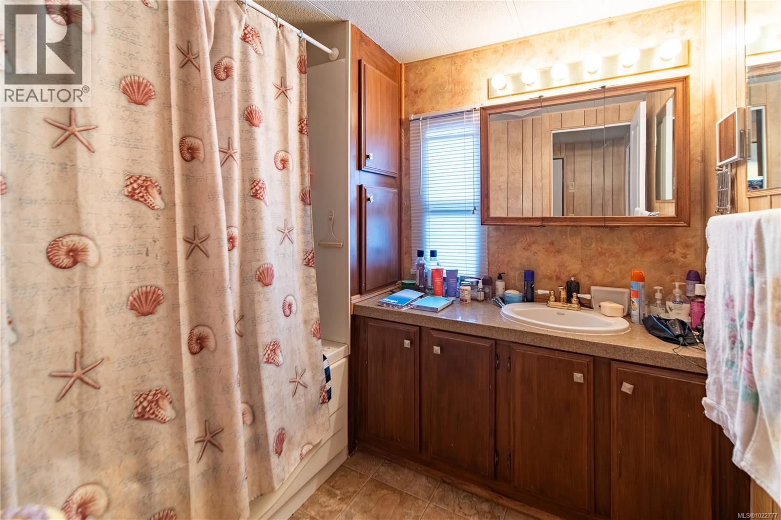 #14 158 Cooper Rd - 12