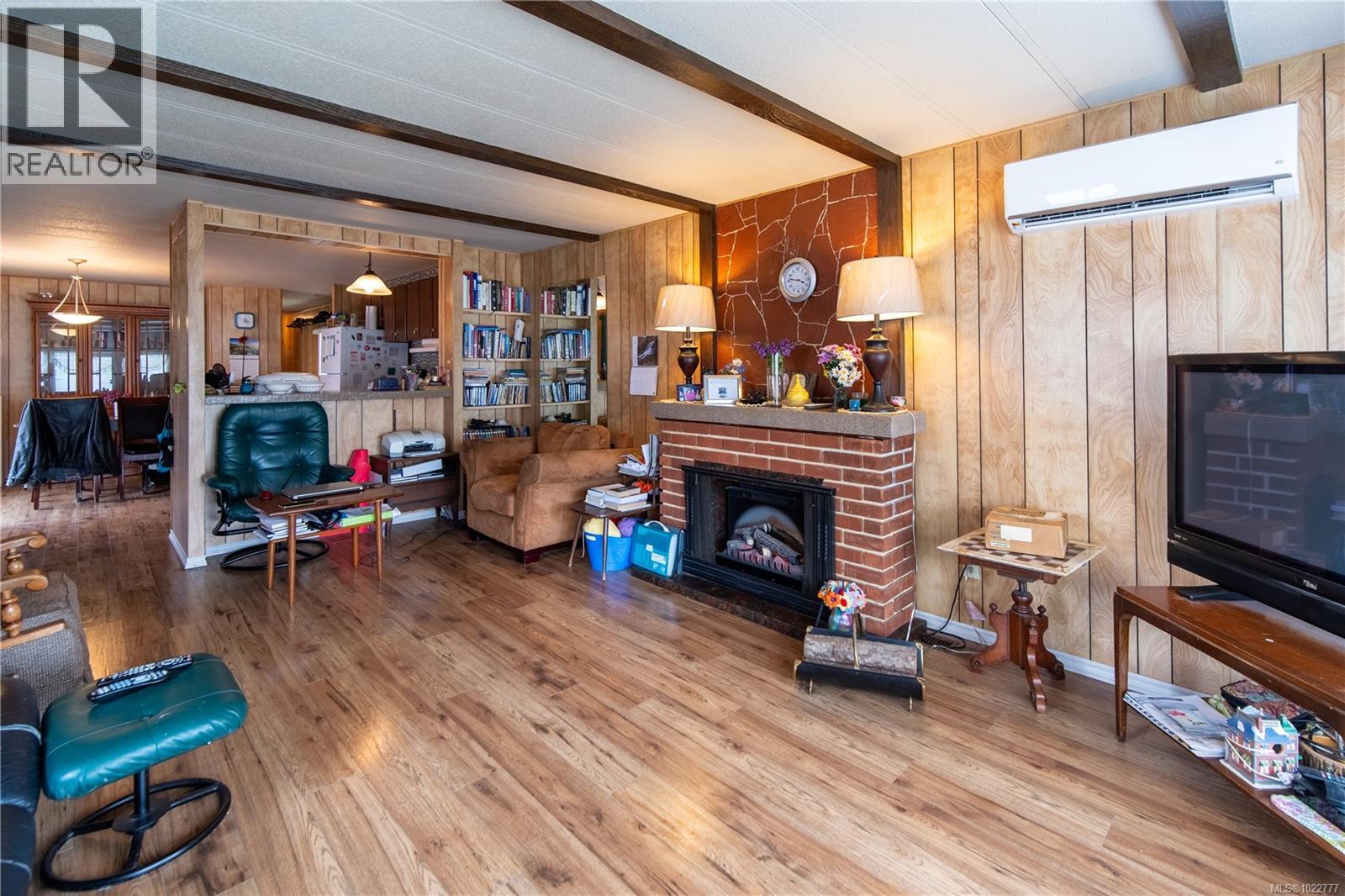 #14 158 Cooper Rd - 7