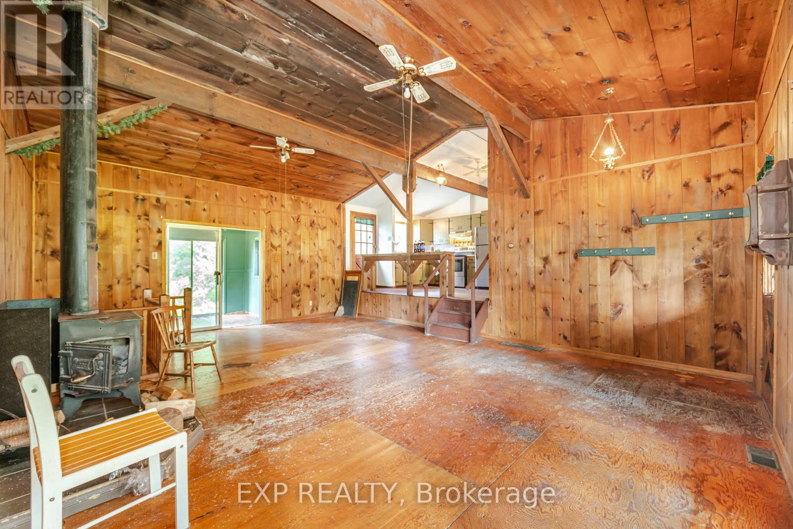 111490 GREY COUNTY ROAD 14 - 15