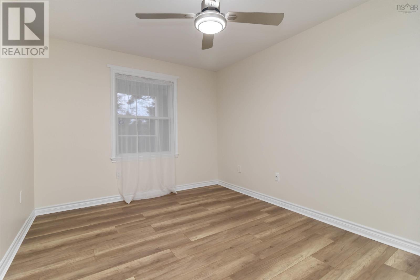 Property 39 of 50 of 101 211 Hammonds Plains Road