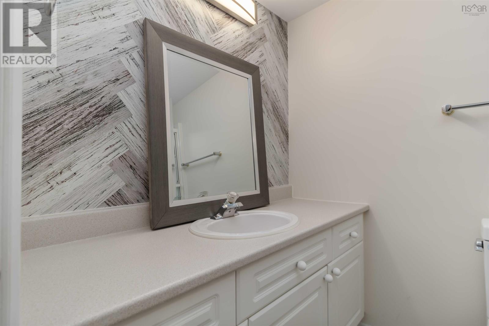 Property 31 of 50 of 101 211 Hammonds Plains Road