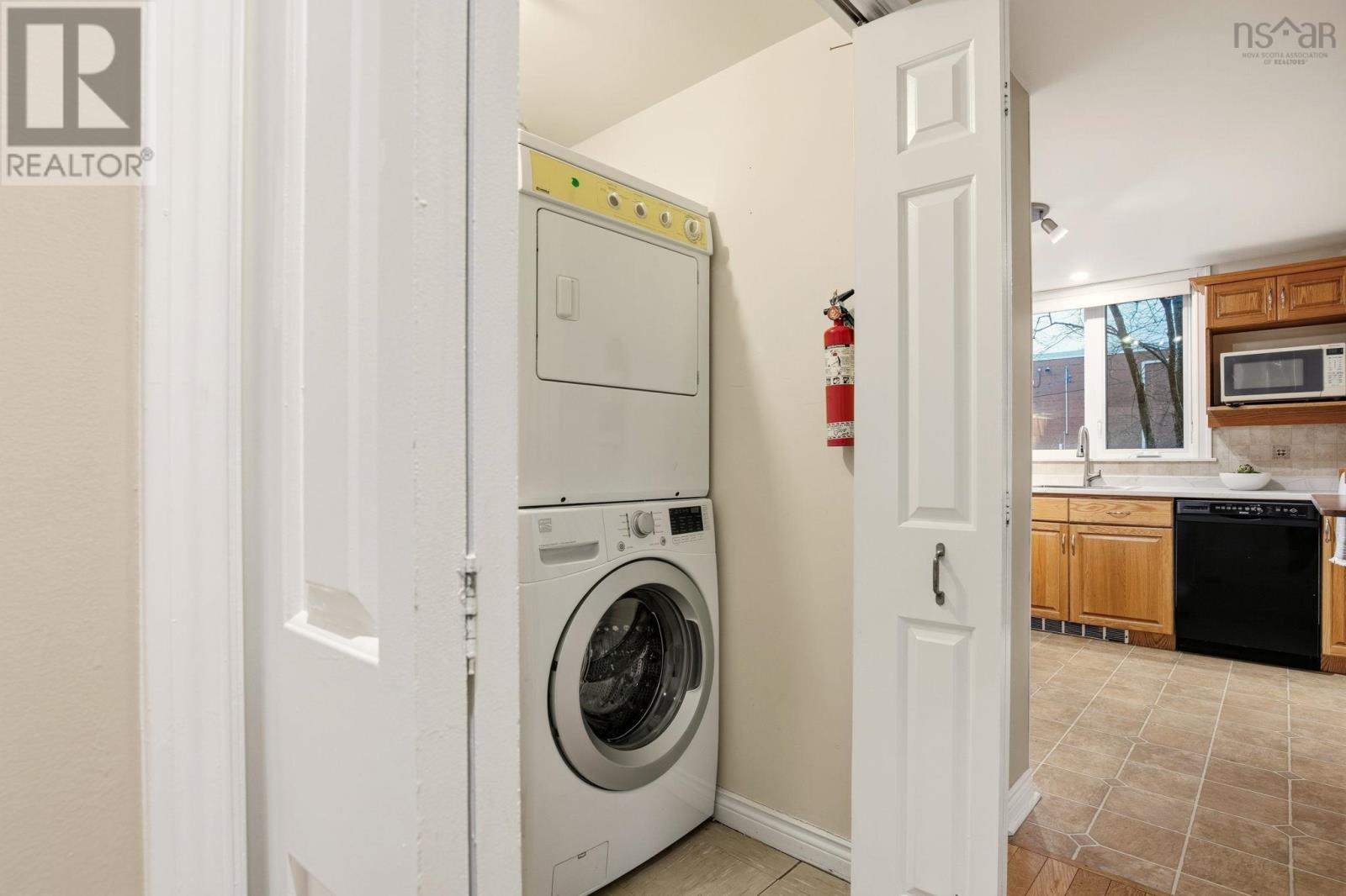 Property 30 of 31 of 114 1350 Oxford Street