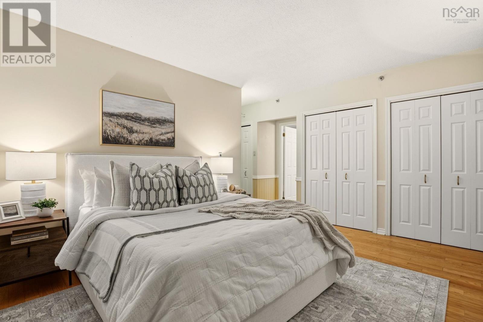 Property 20 of 31 of 114 1350 Oxford Street