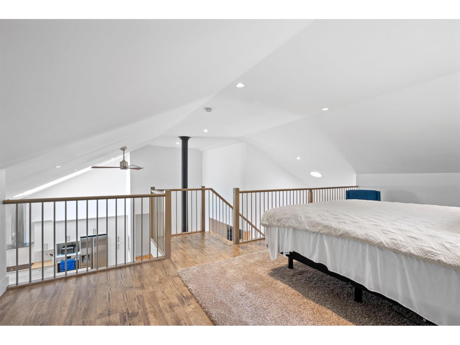 33553 JOHNSON STREET, Mission