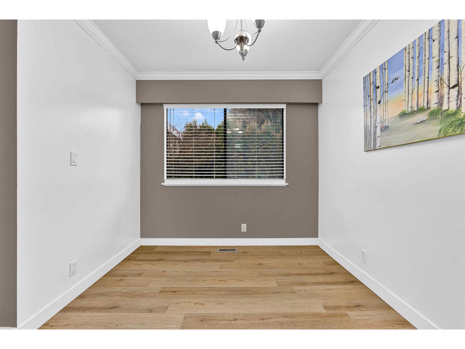 24 27090 32 AVENUE, Langley