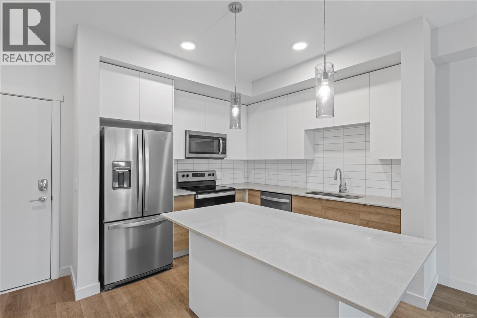 218 4830 CEDAR RIDGE Pl, Nanaimo