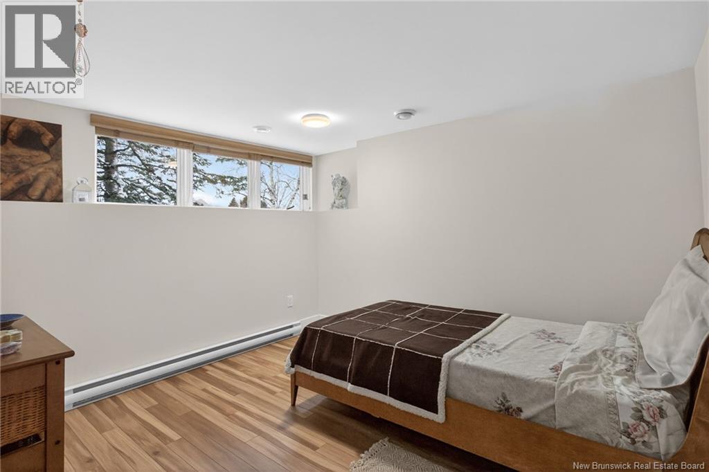 353 Lavoie Street - Image 33