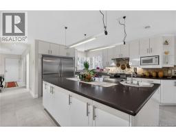 353 Lavoie Street, photo 3