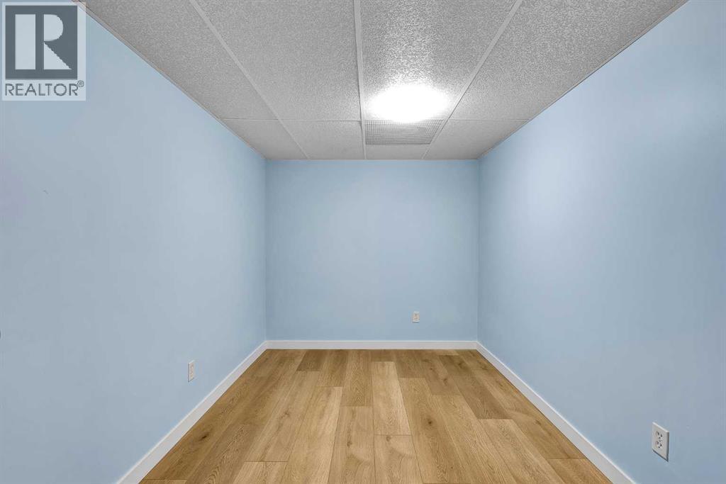 Single Family House for Sale in  Covebrook Place NE Coventry Hills Calgary 