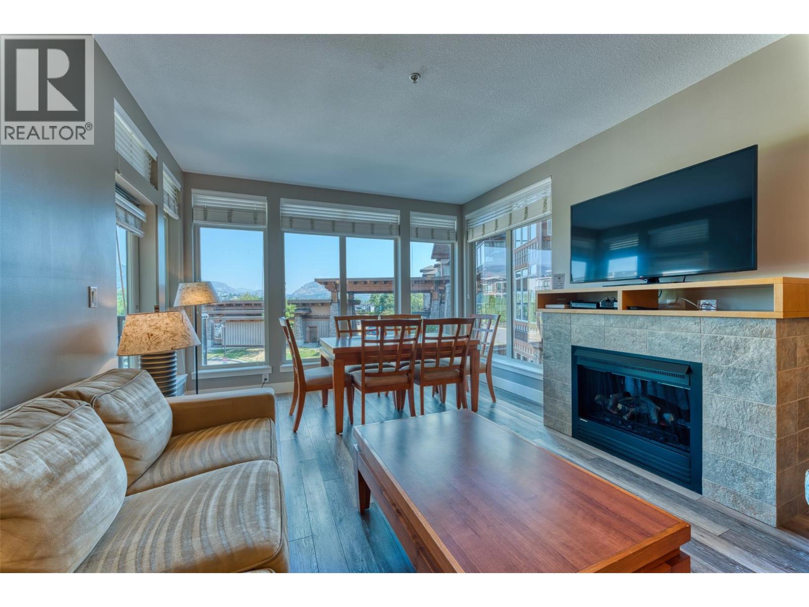 241 4205 Gellatly Road, West Kelowna